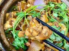 -奇味鸡煲(麦地店)