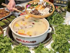 -土连锅·现熬养生汤锅(梁家巷店)