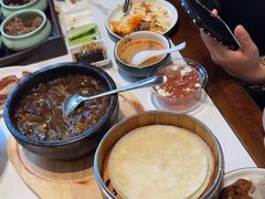 -梅利汴京烤鸭•开封豫菜地标店(东大街店)