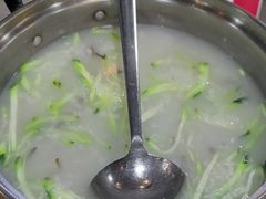 -明本湛江鸡•海鲜小厨(陈家祠店)