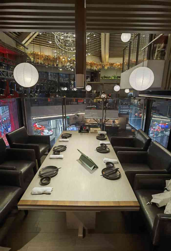 荣新馆(华润时代5号店)-"期待已久的荣新馆新店终于霸气开业了!