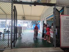 -奥龙堡游泳馆(广纸店)