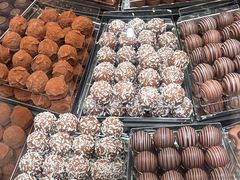 -Laderach 莱德拉(上海环贸iapm店)