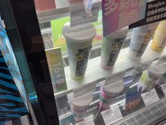 -Blueglass酸奶(华贸购物中心店)