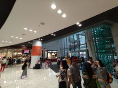 -东荟城名店仓