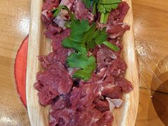 -苗阿哥酸汤牛肉火锅(体育场店)
