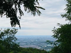 -鬼笑石后山停车场