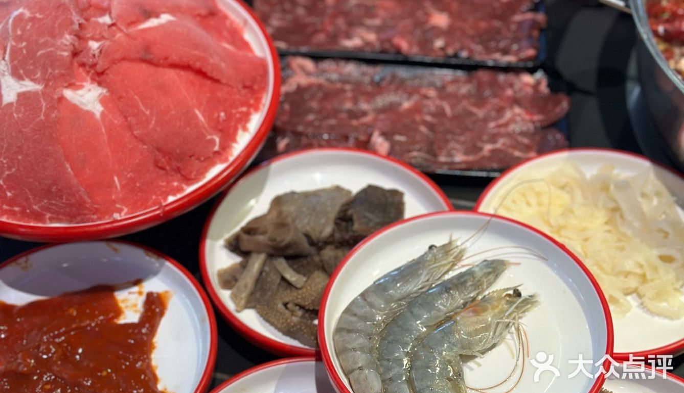 今天火锅吃撑了,超满足