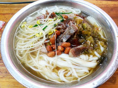 大师招牌烧鸭-太师餐饮(人民店)