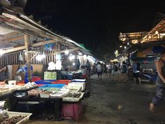 -拉威海鲜市场