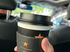-星巴克臻选(北京银泰店)