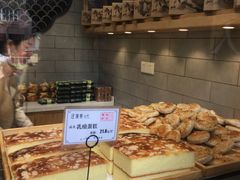 面包甜点陈列柜-汪保来(杭州解放路店)