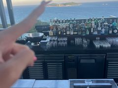 -瑰丽酒店·海吧·天际下午茶·现场DJ·天台酒吧