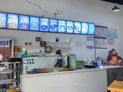 -马德元纯汤牛肉面(太奥广场店)