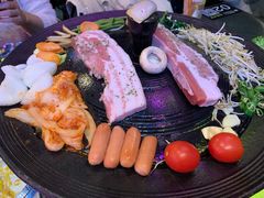 -豚豚家돈돈가韩国锅盖烤肉(新北万达店)