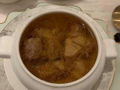 槟榔花炖五脚猪汤-闻见中国海南菜(K11店)