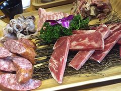 -炙忧烤肉屋(中国铁建广场店)