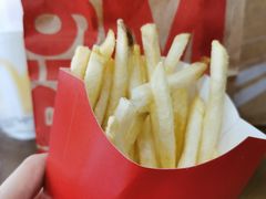 -麦当劳(新洲南路店)