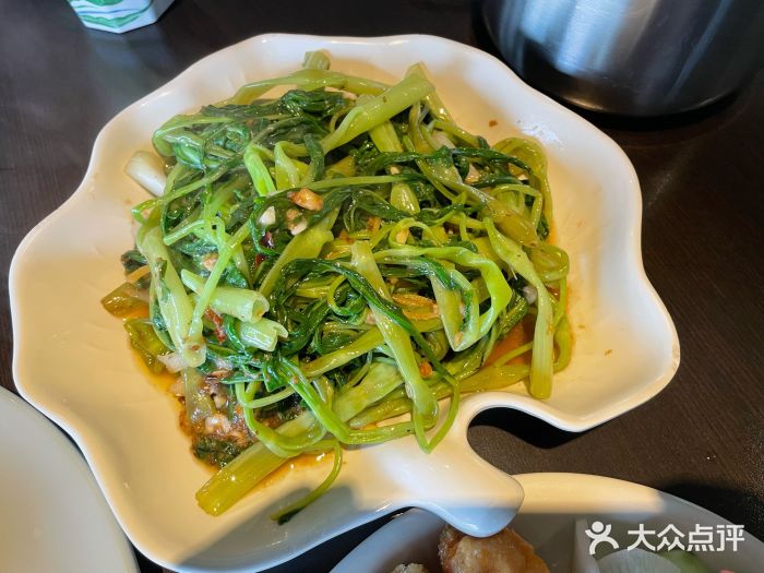 大头虾越式风味餐厅(光明广场店)马拉盏炒通菜图片