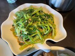 马拉盏炒通菜-大头虾越式风味餐厅(光明广场店)