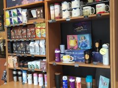 零售区-星巴克(深圳佳宁娜友谊广场店)