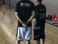 -梦想之巅·青少年篮球·羽毛球·培训中心(西站店)