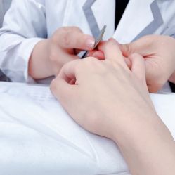 -朵琳·美甲美睫纹绣