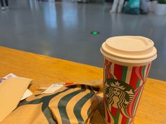 -星巴克(兰州中川机场T2出发店)