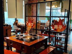 大堂-莽子老火锅(大坪店)