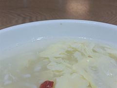 -三好食堂(煎饺·馄饨·肉饼米线·盛世广场店)