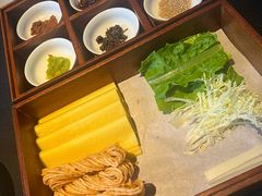 -鲁采LU STYLE(新天地店)