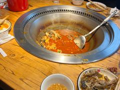 -山河屯铁锅炖(哈西站店)
