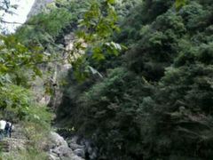-鄣山大峡谷