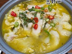 豆香酸菜鱼-吕氏疙瘩汤·新鲁菜(济南万象城店)