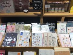 -九木杂物社(中心店)