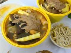 -臻香东北老式麻辣烫