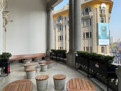 -星巴克臻选(天津恒隆广场旗舰店)