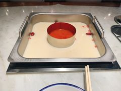 胡椒猪肚鸡双拼锅底-尚尚仙·酸汤猪手·猪肚鸡火锅(华联万柳购物中心店)