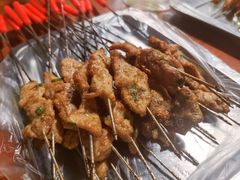 隔壁家的烧烤-蓝精灵饺子店