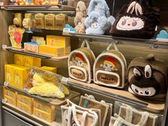 -泡泡玛特POPMART(国金街店)