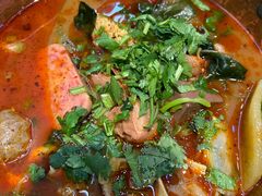 -成都你六姐·牛肉冒菜(上海环宇荟店)
