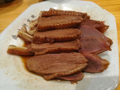 -狮头牌卤味研究所·卤味饭(花城汇南区店)