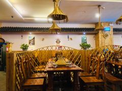 -滇香肴·云南菜蒸汽石锅鱼(云南北路店)