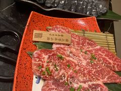 -山川小町·极番烧肉(新地假日广场店)