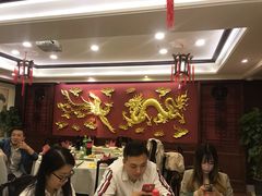 -梅龙镇酒家(南京西路总店)