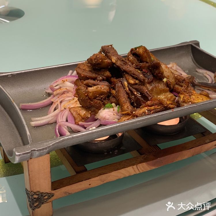 隐蔽在大明湖里的高端中餐馆——真正的泉城会客厅