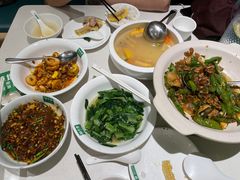 -绿草地·湘菜(7mall店)