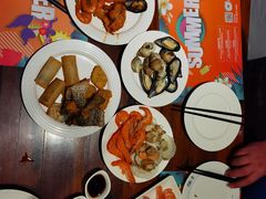 -四海一家自助餐(益田假日广场店)