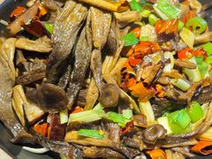 -小三峡食府(西五路店)