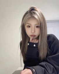 -Hello Lady发型设计